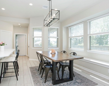 320 Rise Lane - Photo Thumbnail 11