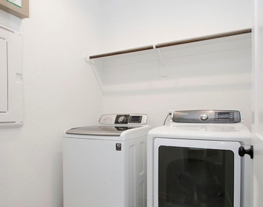 320 Rise Lane - Photo Thumbnail 31