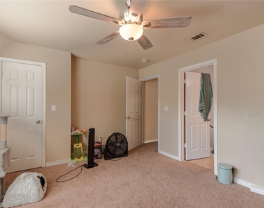 104 Yegua Circle - Photo Thumbnail 20