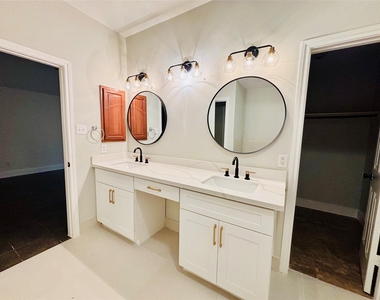 3405 Kleberg Court - Photo Thumbnail 9