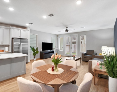 119 E 43rd Street - Photo Thumbnail 10