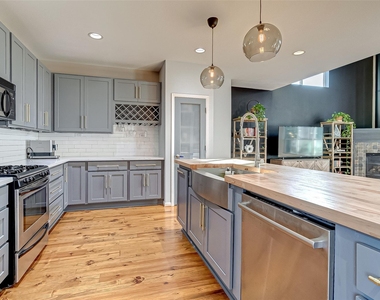4308 Lillian  Street - Photo Thumbnail 27