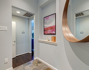 4308 Lillian  Street - Photo Thumbnail 37