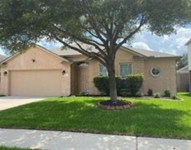 14123 Curry Creek Lane - Photo Thumbnail 11