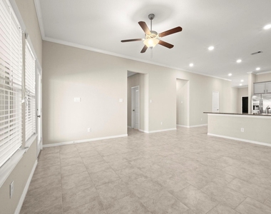 2939 Twin Cove Court - Photo Thumbnail 13