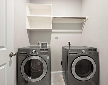 2939 Twin Cove Court - Photo Thumbnail 20