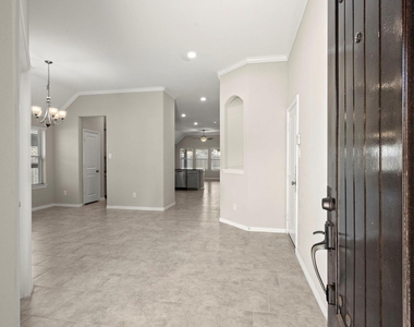 2939 Twin Cove Court - Photo Thumbnail 2