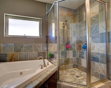 2322 Beall Street - Photo Thumbnail 7