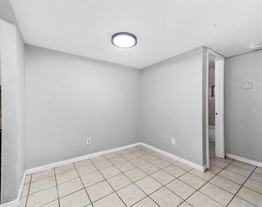 9616 Long Point Road - Photo Thumbnail 10