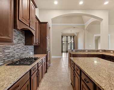 4410 Cobalt Cross Street - Photo Thumbnail 6