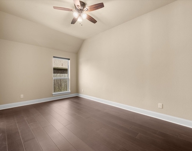 4410 Cobalt Cross Street - Photo Thumbnail 14