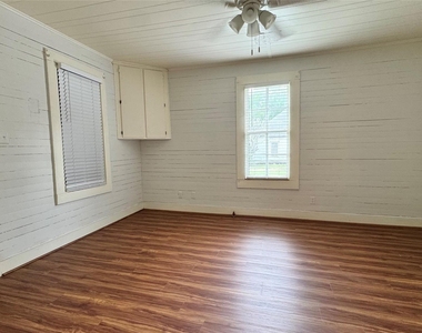 9149 Johns Street - Photo Thumbnail 2