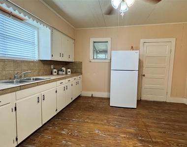 9149 Johns Street - Photo Thumbnail 6