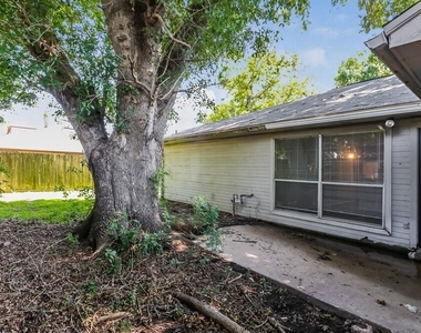 15306 Evergreen Place Drive - Photo Thumbnail 13