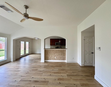 6427 Liberty Valley Drive - Photo Thumbnail 20