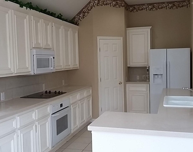 22735 April Springs Lane - Photo Thumbnail 8