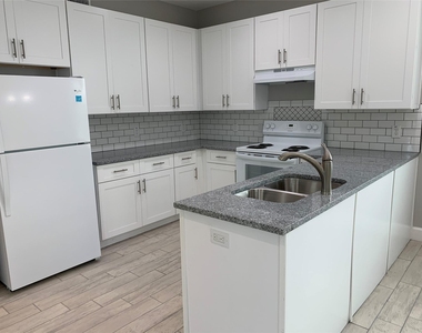 4221 Alvin Street - Photo Thumbnail 4