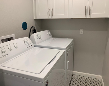 4221 Alvin Street - Photo Thumbnail 9