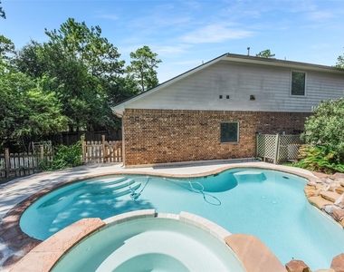 7 Ebony Oaks Place - Photo Thumbnail 6