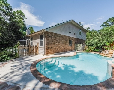 7 Ebony Oaks Place - Photo Thumbnail 5