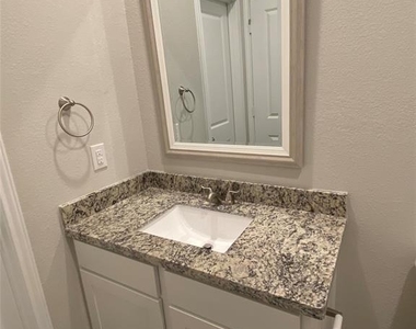 801 Crystal River Road - Photo Thumbnail 4