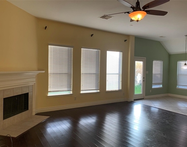 13110 Imperial Shore Drive - Photo Thumbnail 13