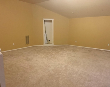 13110 Imperial Shore Drive - Photo Thumbnail 24