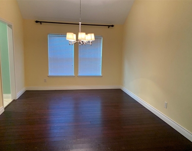13110 Imperial Shore Drive - Photo Thumbnail 15