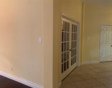 13110 Imperial Shore Drive - Photo Thumbnail 18