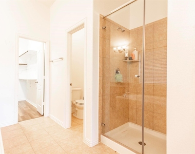 3094 Camden Park Lane - Photo Thumbnail 23