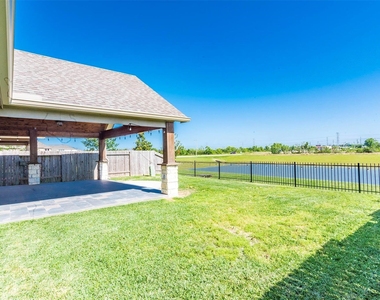 3094 Camden Park Lane - Photo Thumbnail 35