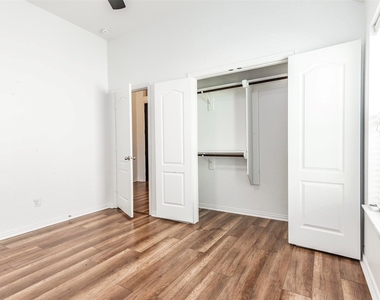 3094 Camden Park Lane - Photo Thumbnail 27