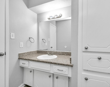 24118 Spring Gum Drive - Photo Thumbnail 34