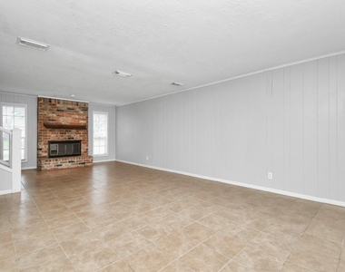 24118 Spring Gum Drive - Photo Thumbnail 19