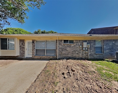 17423 Saxon Drive - Photo Thumbnail 16