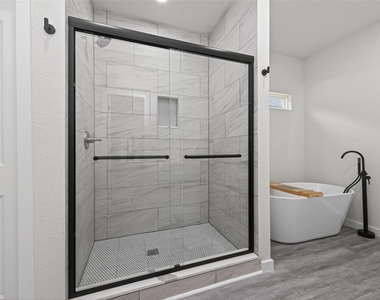 6921 Road 5503 - Photo Thumbnail 12