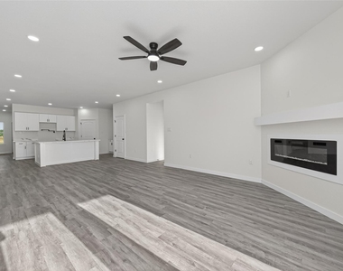 6921 Road 5503 - Photo Thumbnail 9