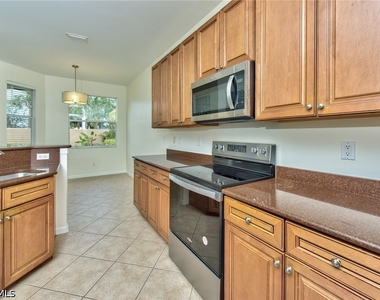 15754 Cutters Court - Photo Thumbnail 8