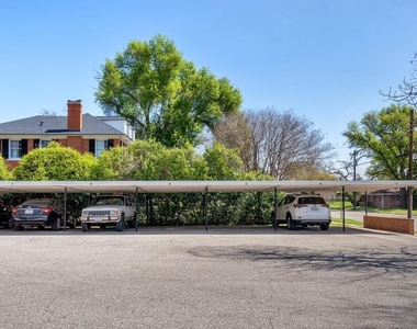 403 E Main Street - Photo Thumbnail 15