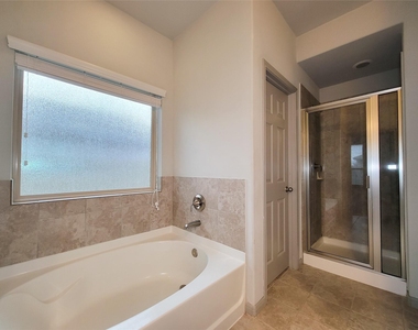 15611 Jackie Robinson - Photo Thumbnail 21