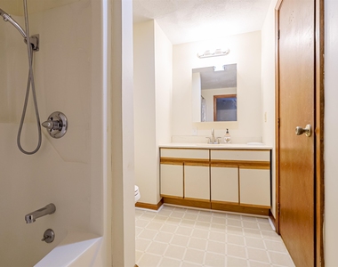 38 Stonegate - Photo Thumbnail 28
