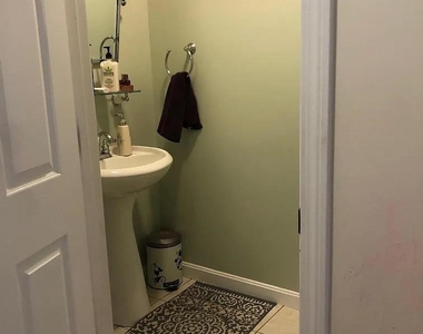 66 Georgetown - Photo Thumbnail 7