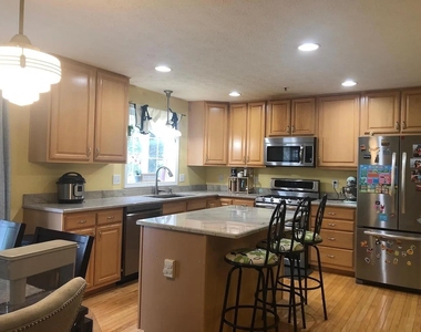 66 Georgetown - Photo Thumbnail 8
