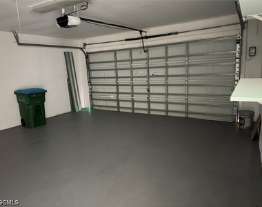 1424 Ne 13th Place - Photo Thumbnail 29