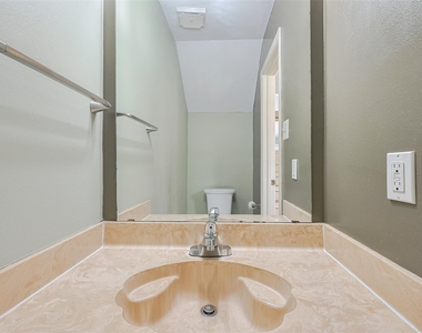 1103 Cheyenne Meadows Drive - Photo Thumbnail 38