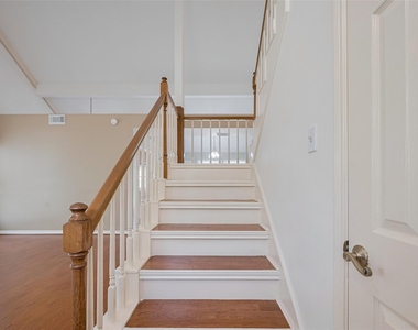 1103 Cheyenne Meadows Drive - Photo Thumbnail 24