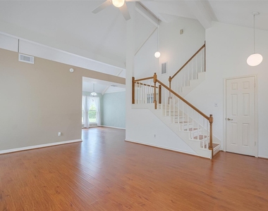 1103 Cheyenne Meadows Drive - Photo Thumbnail 4