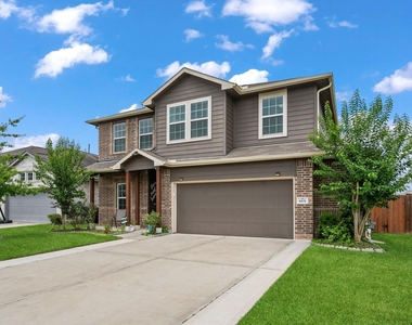 8831 W Crescent Lake Circle - Photo Thumbnail 1