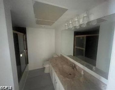 4826 Sw 29th Avenue - Photo Thumbnail 7