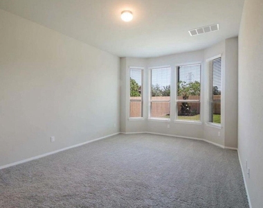 20918 Bradley Gardens Drive - Photo Thumbnail 6